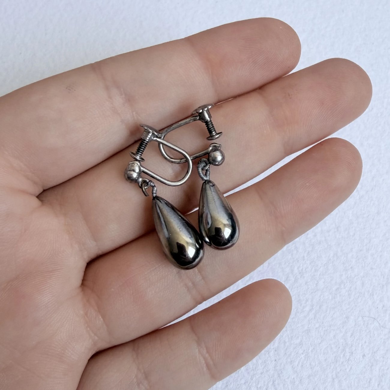 Vintage Silver Teardrop Drop Earrings Screw Back Polished Puffy Dangle Pair - 2