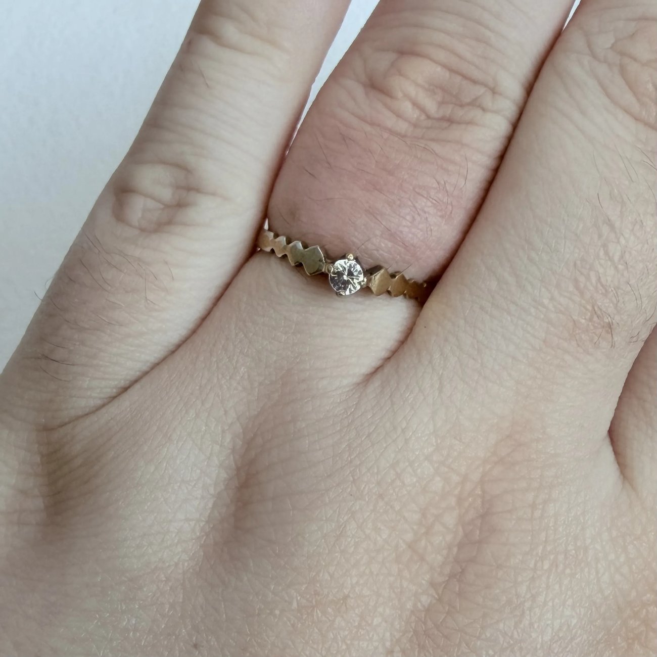 Vintage Silver Solitaire Ring Clear Stone Zigzag Band Gold Plated  - 2