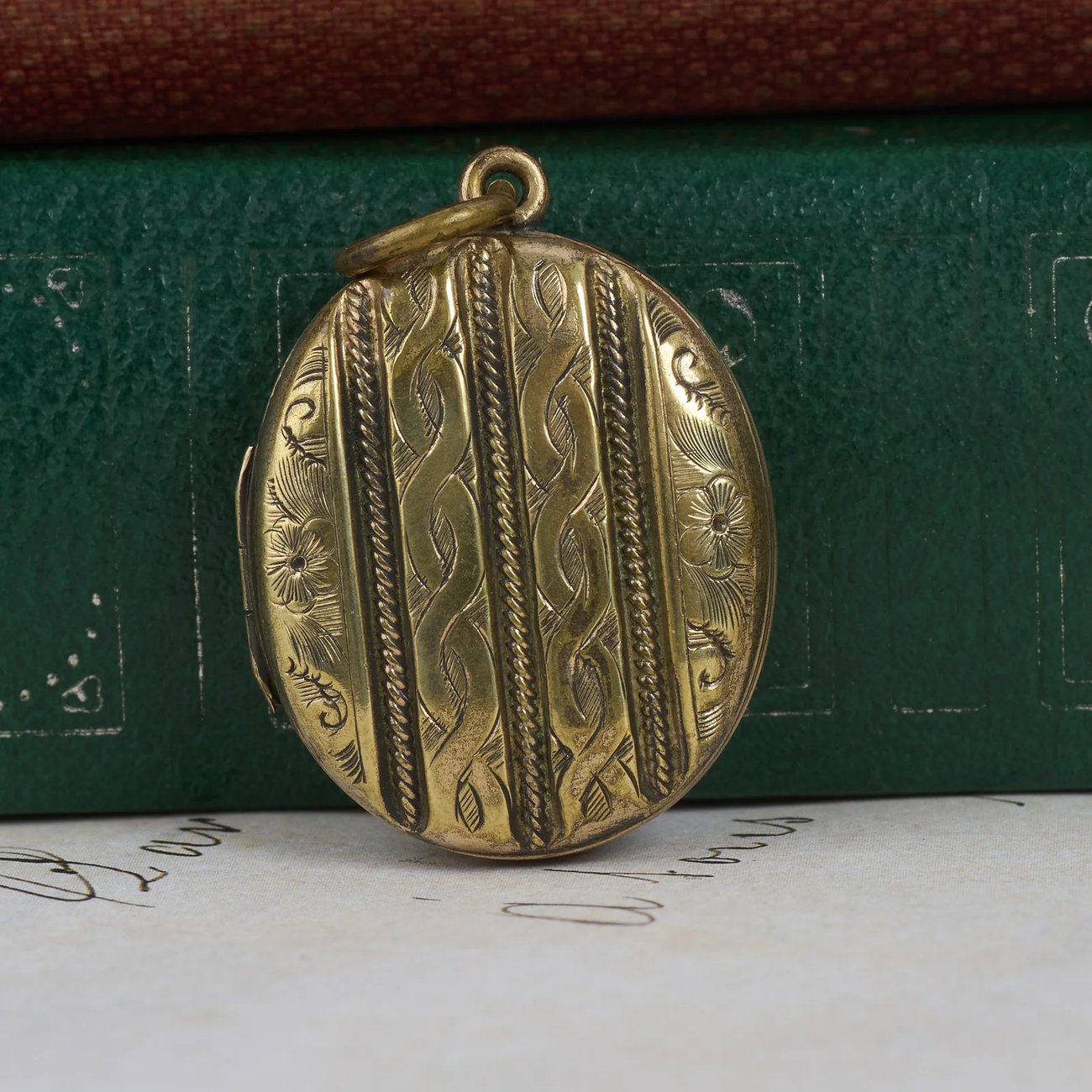 Antique Rolled Gold Locket Pendant Oval Engraved Ribbon Scroll