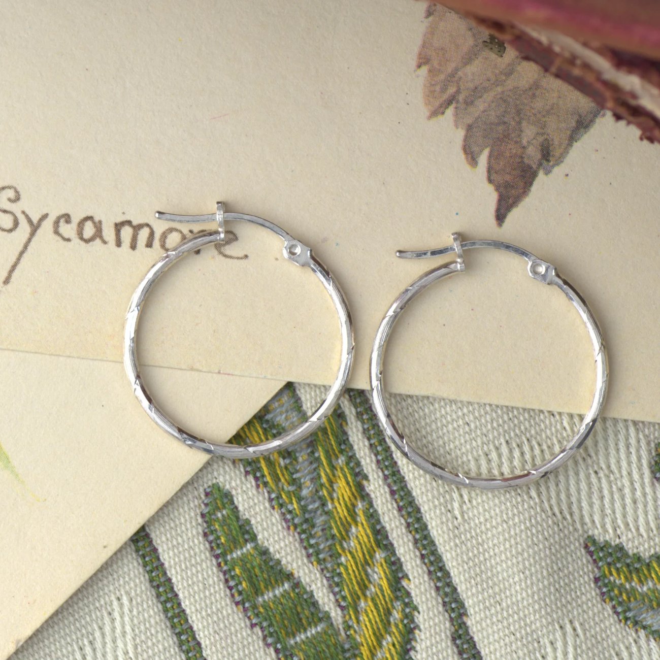 Vintage Sterling Silver Hoop Earrings Taxco Mexico Etched Diamond Cut