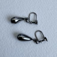 Vintage Silver Teardrop Drop Earrings Screw Back Polished Puffy Dangle Pair - 3