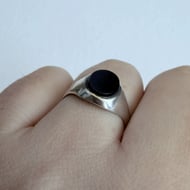 Vintage Silver Signet Ring Plain Oval Onyx Face  - 5