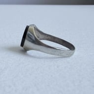 Vintage Silver Signet Ring Plain Oval Onyx Face  - 9