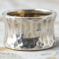 Vintage Sterling Silver Hammered Concave Wide Band Ring Chunky Modernist Saddle - 6