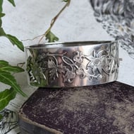 Antique Victorian Silver Bangle Aesthetics Ivy Leaf Hinged Bracelet Sterling 925