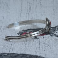 Vintage Silver Coral Bear Paw Cuff Southwestern Bangle - 3