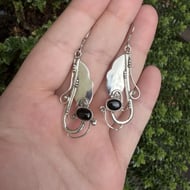 Sterling Silver Black Onyx Drop Earrings Art Nouveau Leaf Scroll Long Artisan - 2