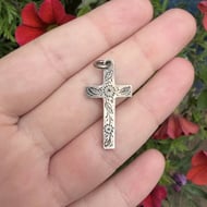 Antique Sterling Silver Cross Pendant Engraved Floral Edwardian Devotional Faith - 2