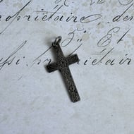 Antique Sterling Silver Cross Pendant Engraved Floral Edwardian Devotional Faith - 3