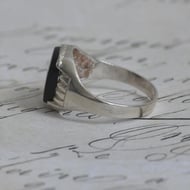 Vintage Sterling Silver Onyx Signet Ring Black Cushion Stepped Shoulders Vintage - 7