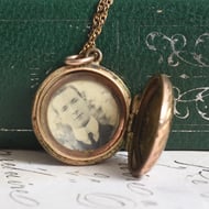 Antique Rolled Gold Locket Necklace Round Engraved Floral WWI Photo Chain - 3