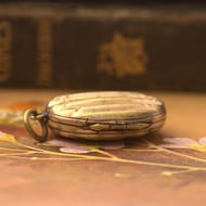 Antique Victorian Rolled Gold Oval Double Photo Locket Glass Pendant - 6