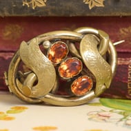 Antique Lovers Knot Victorian Glass Pinchbeck Etched Gold Tone Brooch - 9