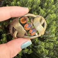 Antique Lovers Knot Victorian Glass Pinchbeck Etched Gold Tone Brooch - 2