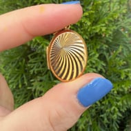 Vintage 9ct Rolled Gold Oval Locket Double Photo Pendant - 3