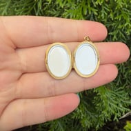 Vintage 9ct Rolled Gold Oval Locket Double Photo Pendant - 6