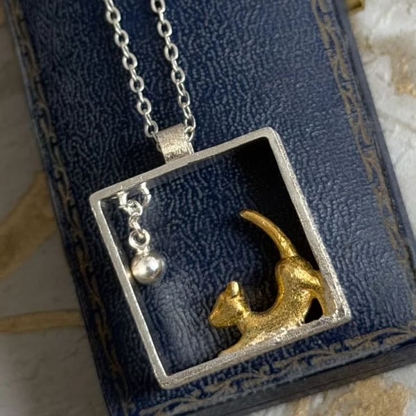 925 Sterling Silver Cute 3D Cat Playing in Box Pendant & Chain Necklace