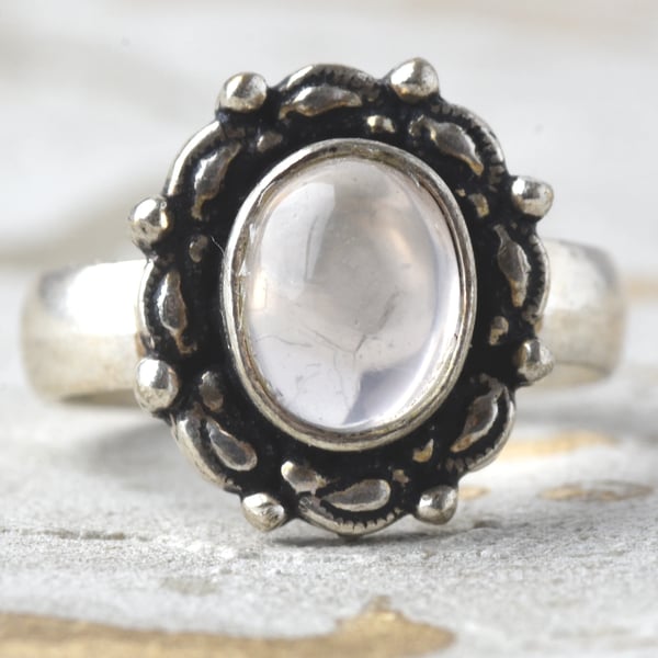 Silver Ornate Rose Quartz Oval Cabochon Ring - 3