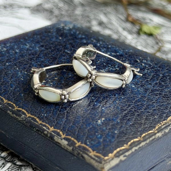 Vintage Chateau D'argent Sterling Silver Mother of Pearl Hoop Earrings 925 Chunky