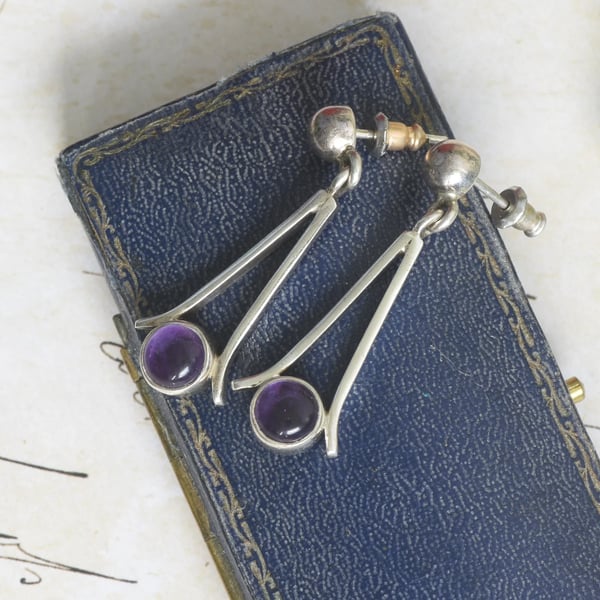 Silver Amethyst Drop Earrings Modernist Purple Cabochon Wishbone Dangle Pair