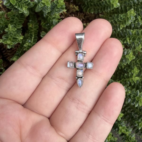 Moonstone Cross Pendant Silver Rainbow Blue Flash Gothic Statement Crucifix Boho - 2