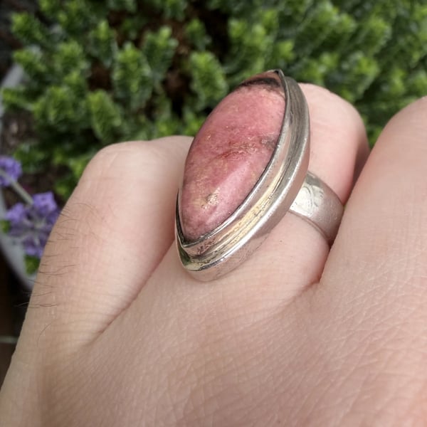Vintage Sterling Silver Rhodonite Ring Large Oval Cabochon Statement Cocktail Boho - 2