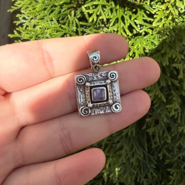 Silver Amethyst Pendant Hammered Square Spiral Scroll Purple Stone Boho - 2
