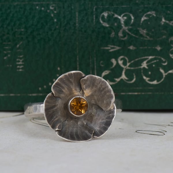 Vintage Sterling Silver Citrine Ring Flower Poppy Head Oxidised 925