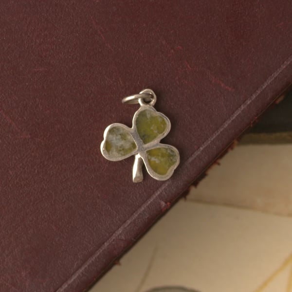 Vintage Sterling Silver Connemara Marble Shamrock Charm Pendant