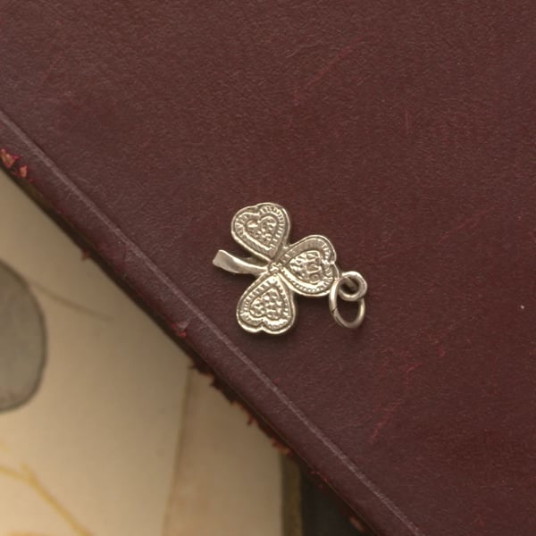 Vintage Sterling Silver Connemara Marble Shamrock Charm Pendant - 2