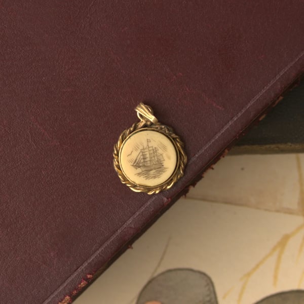 Vintage 12K Gold Filled Scrimshaw Sailing Ship Pendant Oval Clipper Maritime 1/20