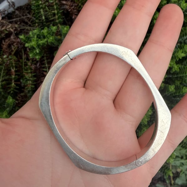 Vintage Chunky Sterling Silver Hinged Square Bangle 925 Modernist