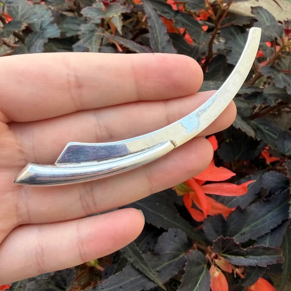 Vintage Sterling Silver Modernist Curved Minimalist Brooch Pin