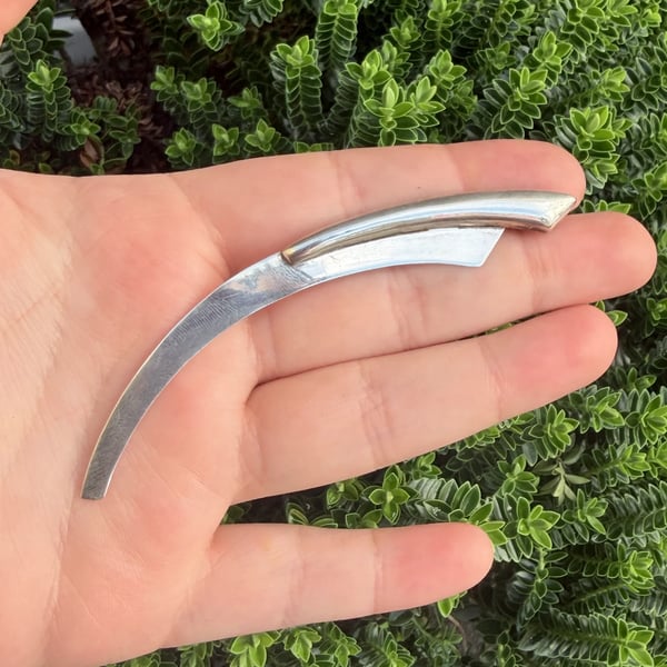 Vintage Sterling Silver Modernist Curved Minimalist Brooch Pin - 2
