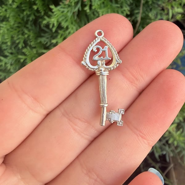 Vintage Silver 21st Birthday Key Nuvo Charm Pendant - 2