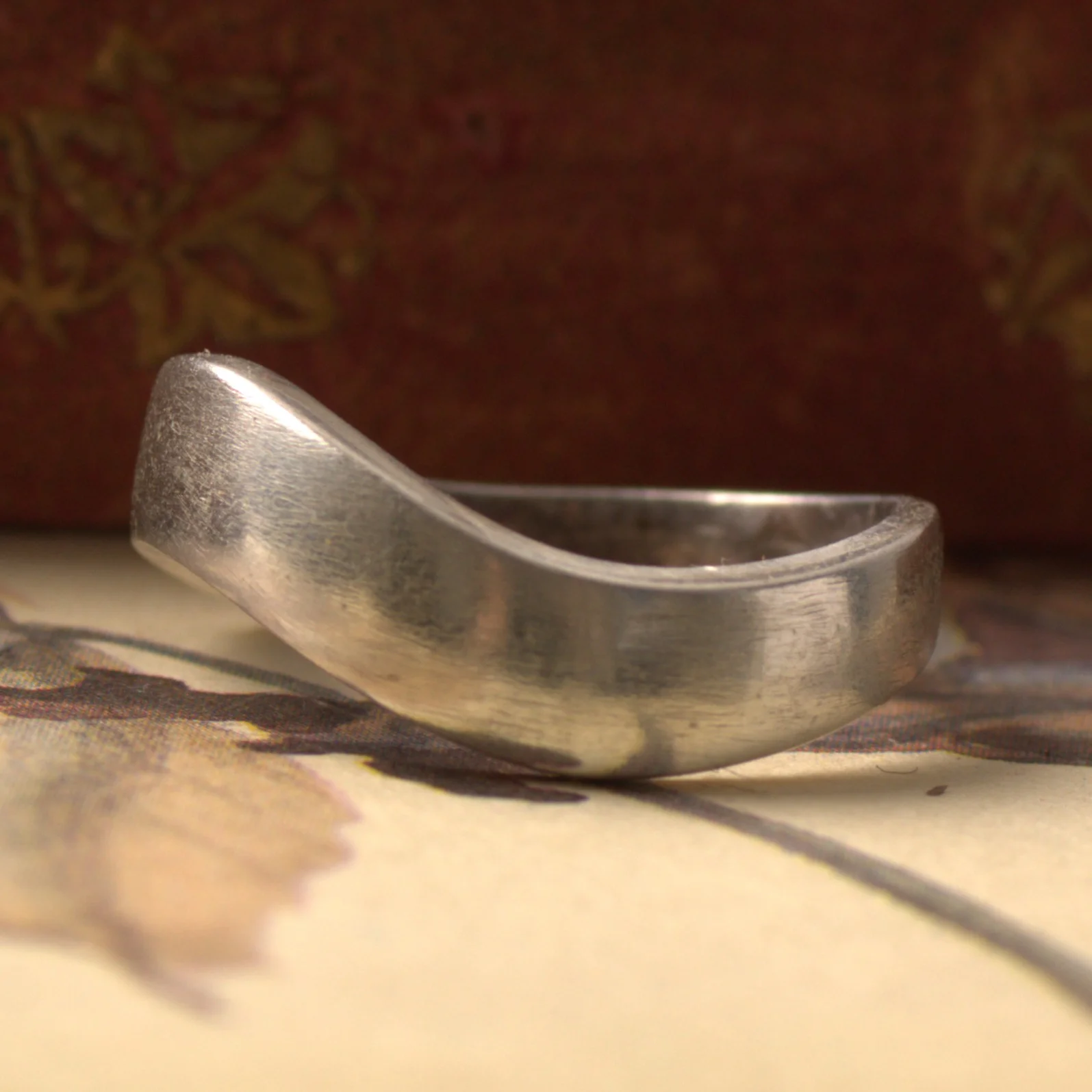 260903B-004 — 260903B-004-7.webp Sterling Silver Wavey Twist Stack Band Ring