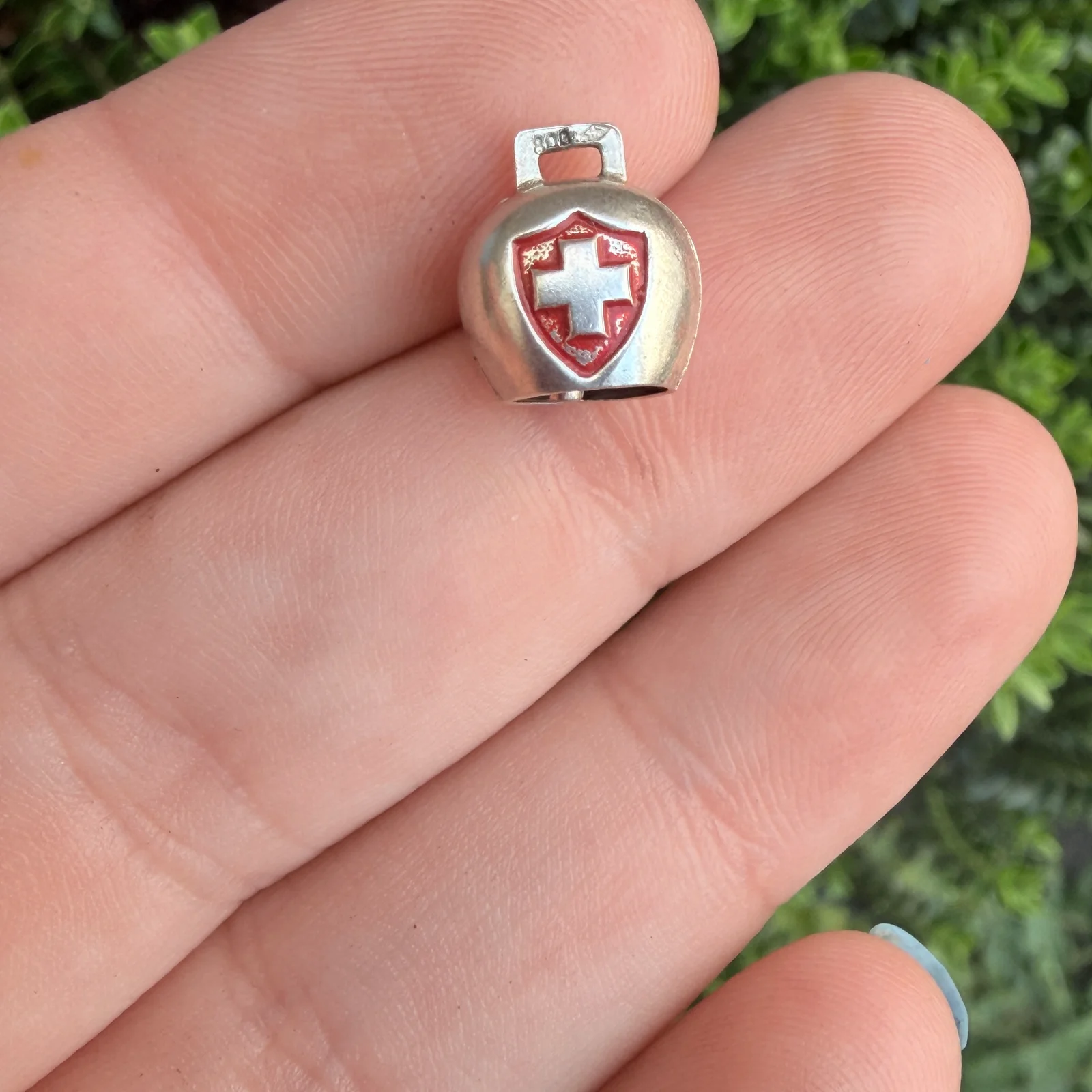261007B-013 — 261007B-013-2.webp Vintage Silver Switzerland Cow Bell Charm Pendant